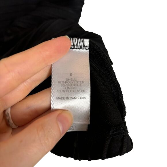 Bisou Bisou Michele Bohbot Black Textured Sleveless Peplum Tank Top Womens Small - Picture 2 of 5